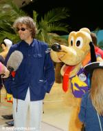 ID 3886 DISNEY WONDER (1999/83308grt/IMO 9126819) - Bob Geldof (later to become Bob Geldof KBE) pauses for a TV interview as he arrives in Southampton to board DISNEY WONDER for an onboard party.